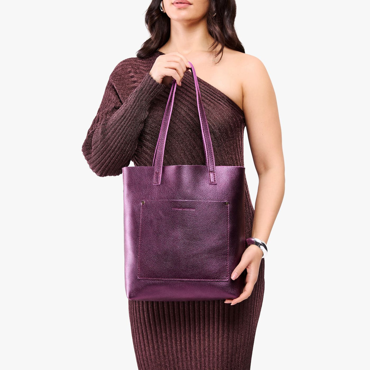 Ultra Violet*Classic | Model holding medium Tote with dual shoulder straps and crossbody strap