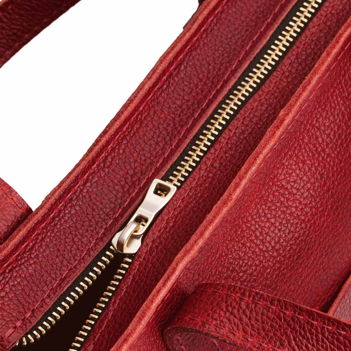 Chili Red*Zipper | Midsize crossbody tote with handles and a pocket