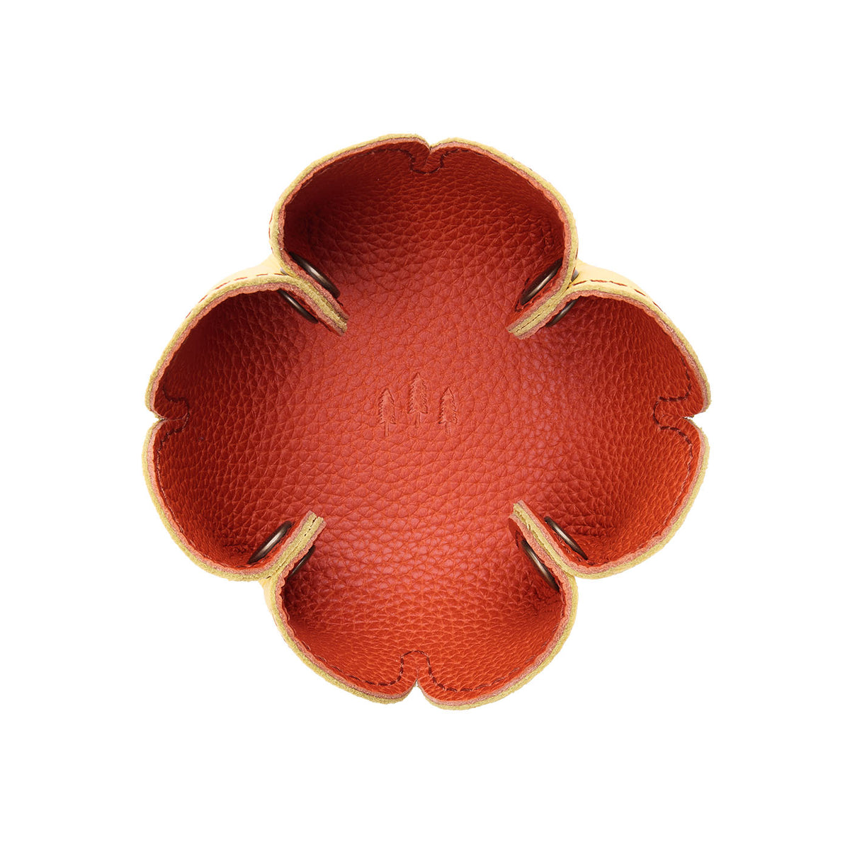 Koi | Desert bell-shaped foldable leather tray with snap-button corners